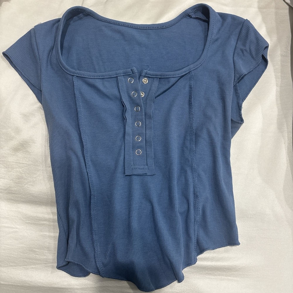 Blue Ribbed Button-Front Women's Top